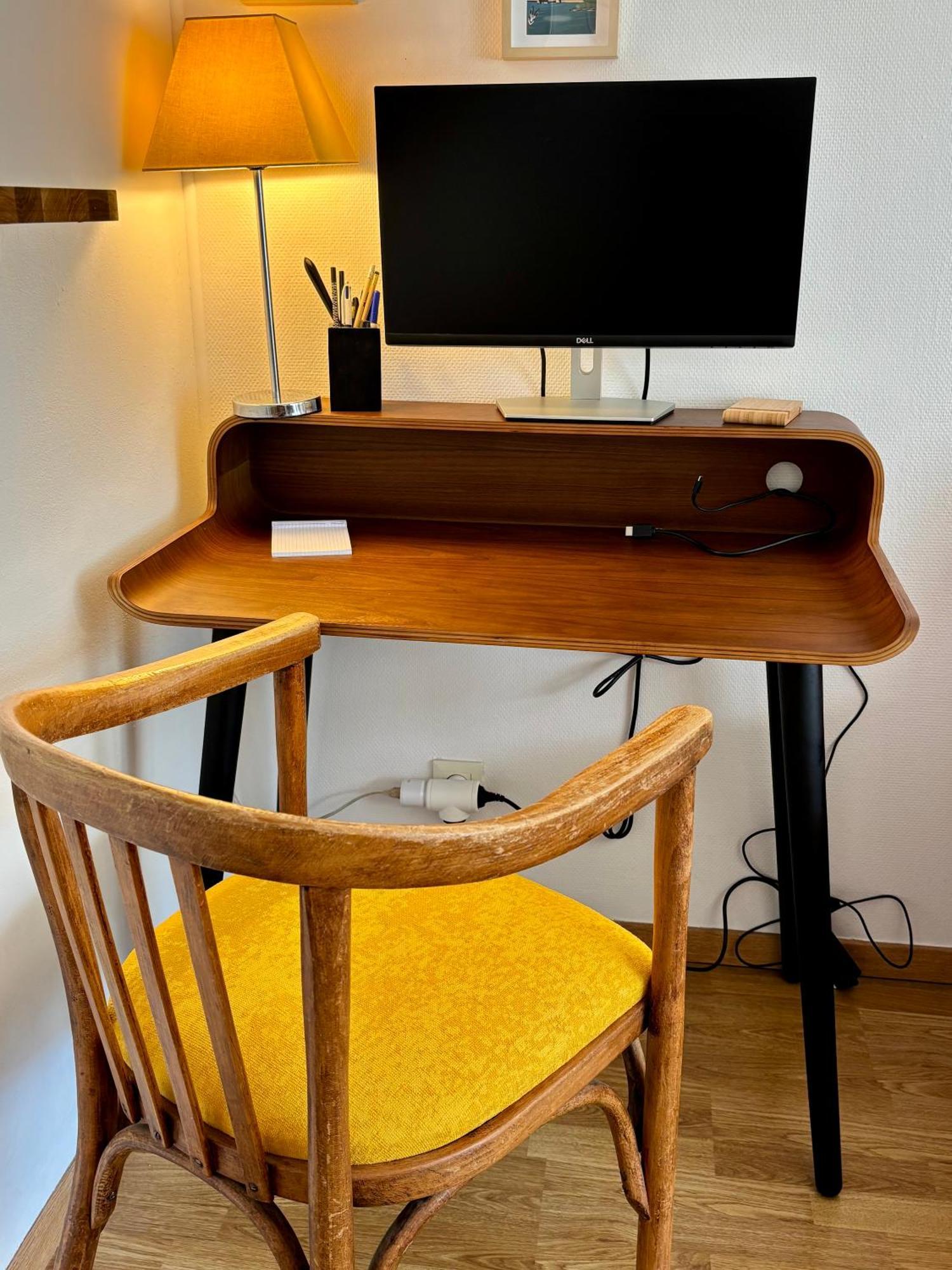 Appartement Proche Centre Parking & Terrasse Besançon Esterno foto